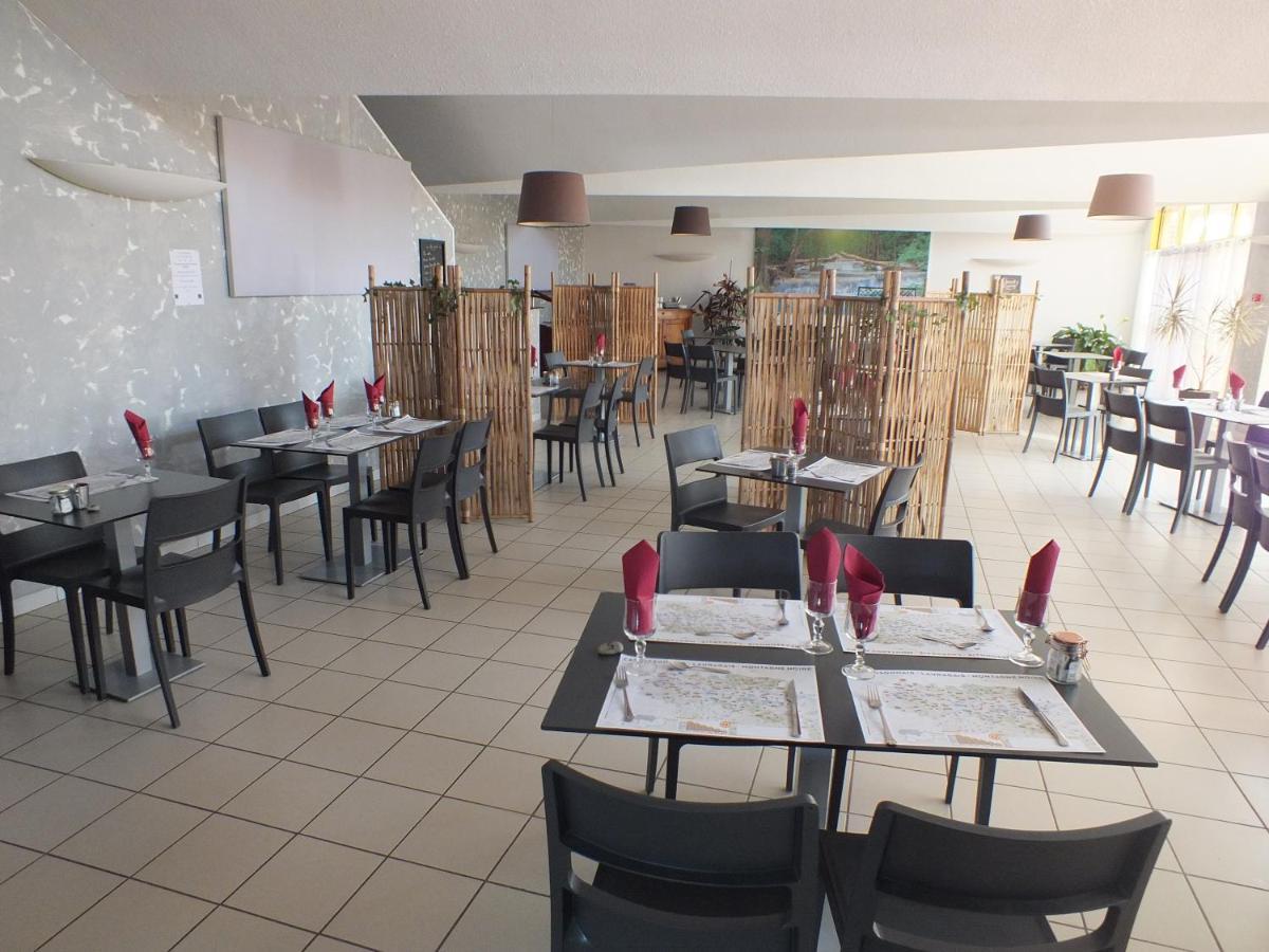 Logis Hotel Restaurant Le Clos Saint Loup Bram Exteriör bild